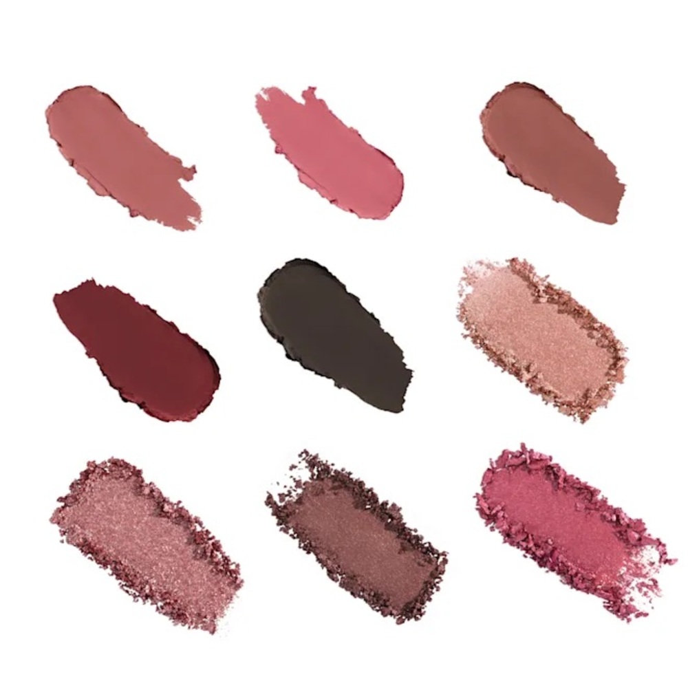 PILLOW TALK BEAUTYVERSE LOVE PALETTE
LIMITED EDITION EYESHADOW PALETTE - Picture 2 of 5